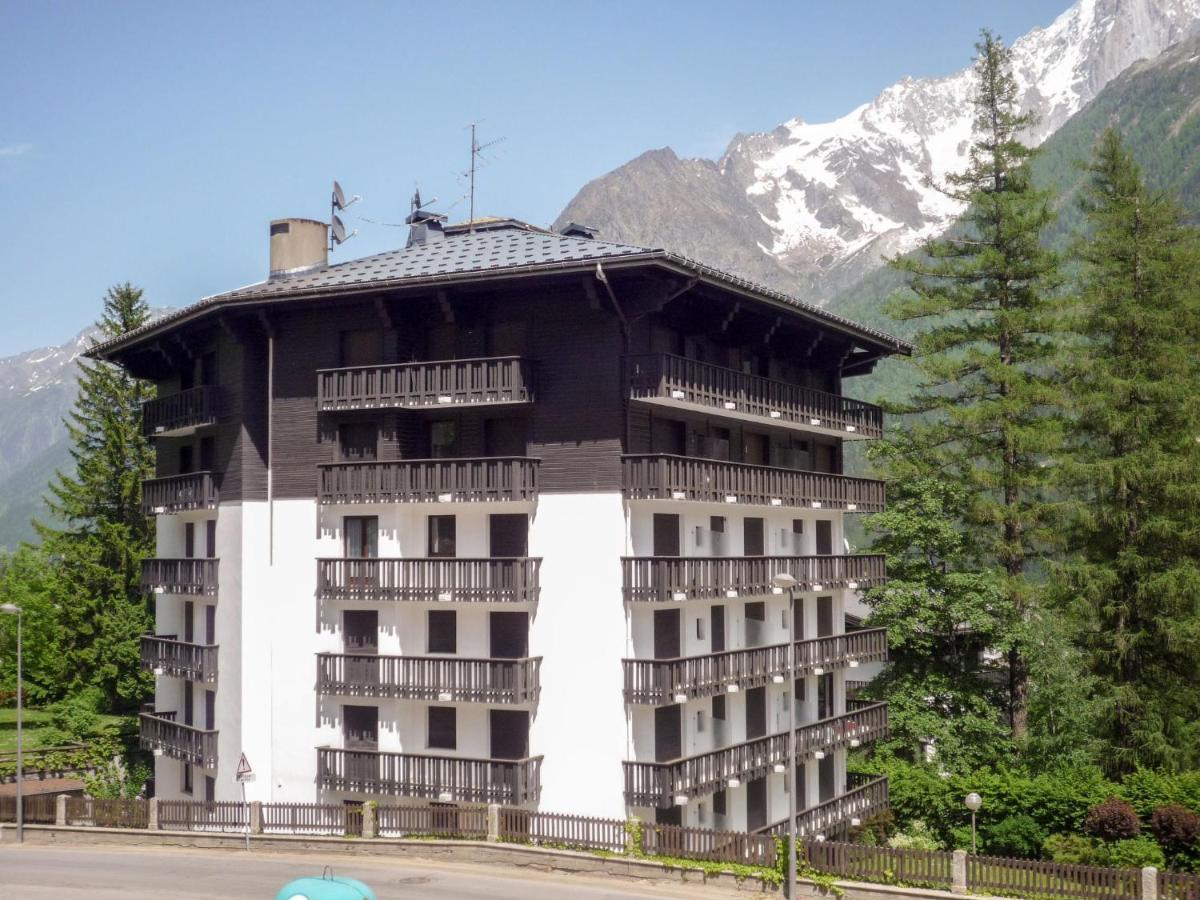 Apartment Le Brevent-14 By Interhome Chamonix ภายนอก รูปภาพ
