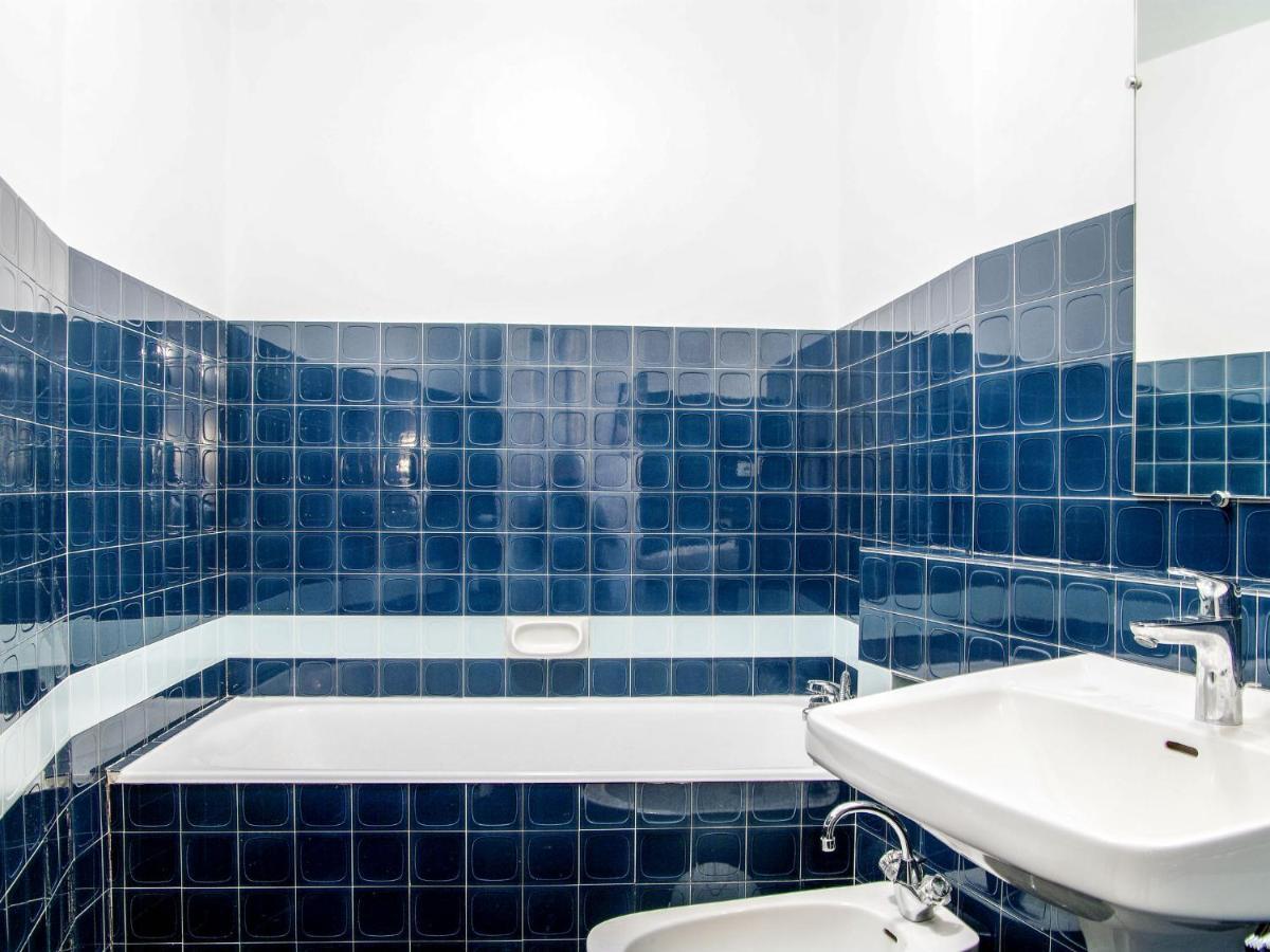 Apartment Le Brevent-14 By Interhome Chamonix ภายนอก รูปภาพ